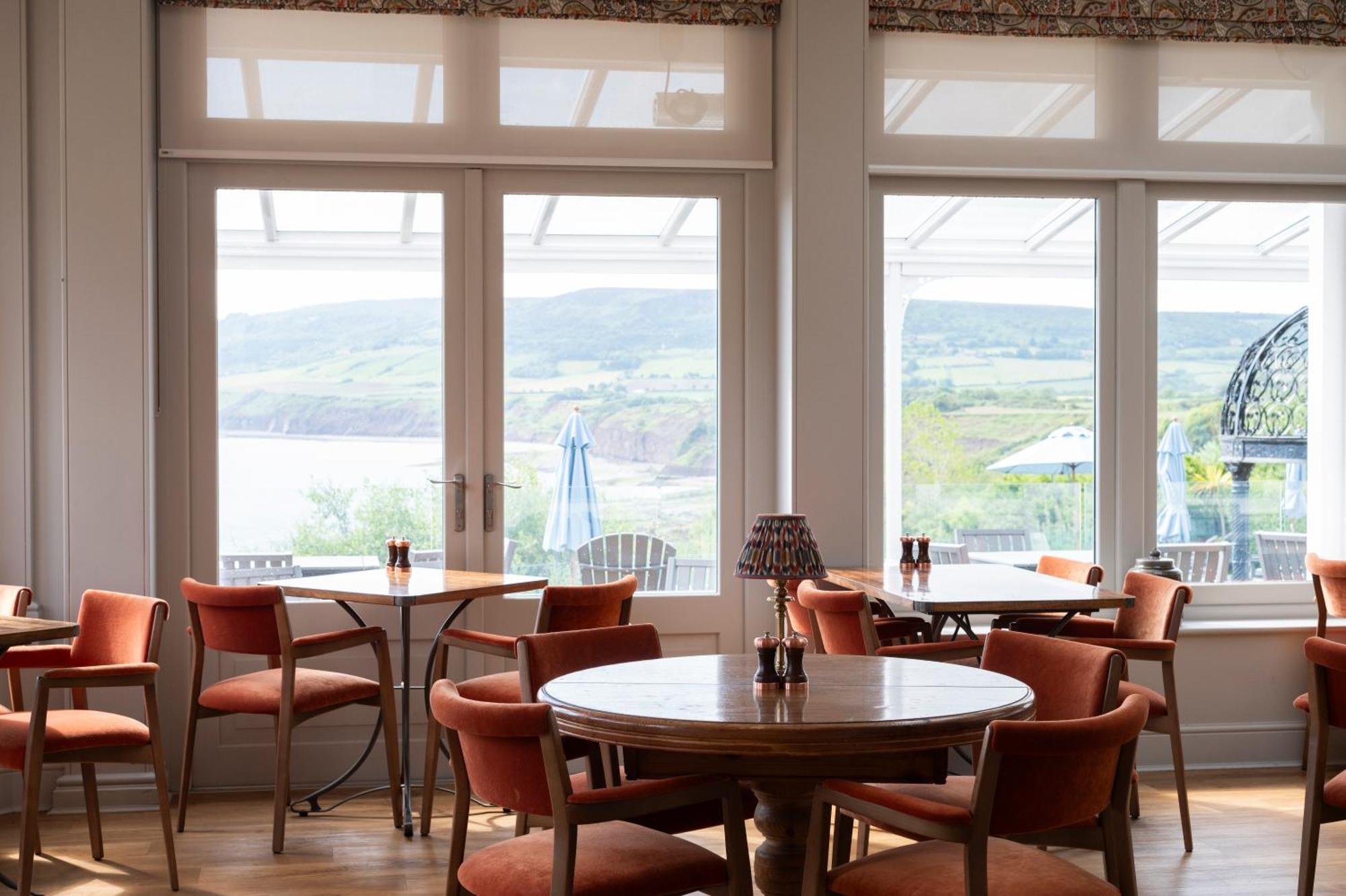 Hotel Victoria Robin Hood's Bay Exterior foto